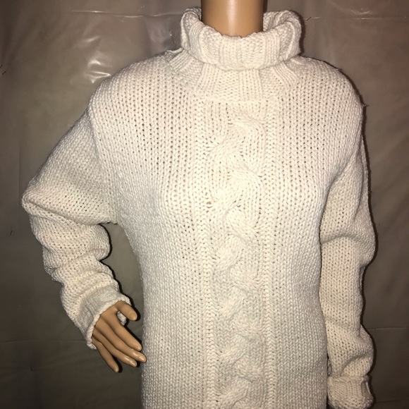 Mimi Maternity Cream Cable Knit Sweater Size Sm - Picture 2 of 5